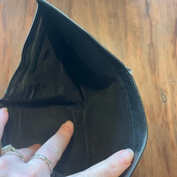 Prada Black Leather Wallet - Picture 3 of 7